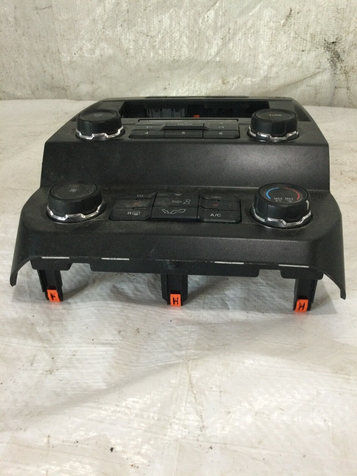 2019-2020 Ford F150 8" Touch Screen Radio Control Climate Control Bezel OEM