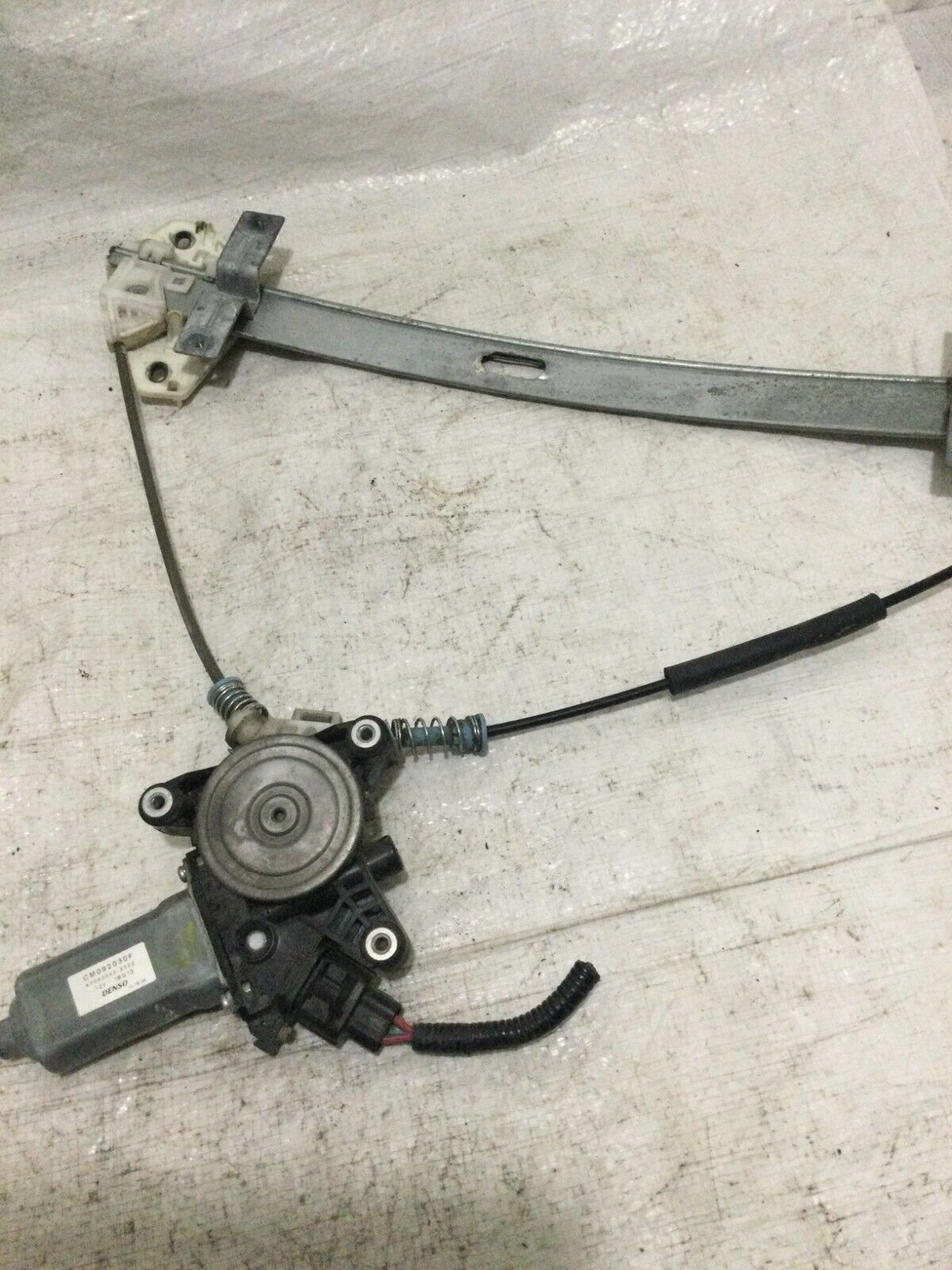 2007 Acura TL Front Right Side Door  Regulator W/Motor CM092030F OEM