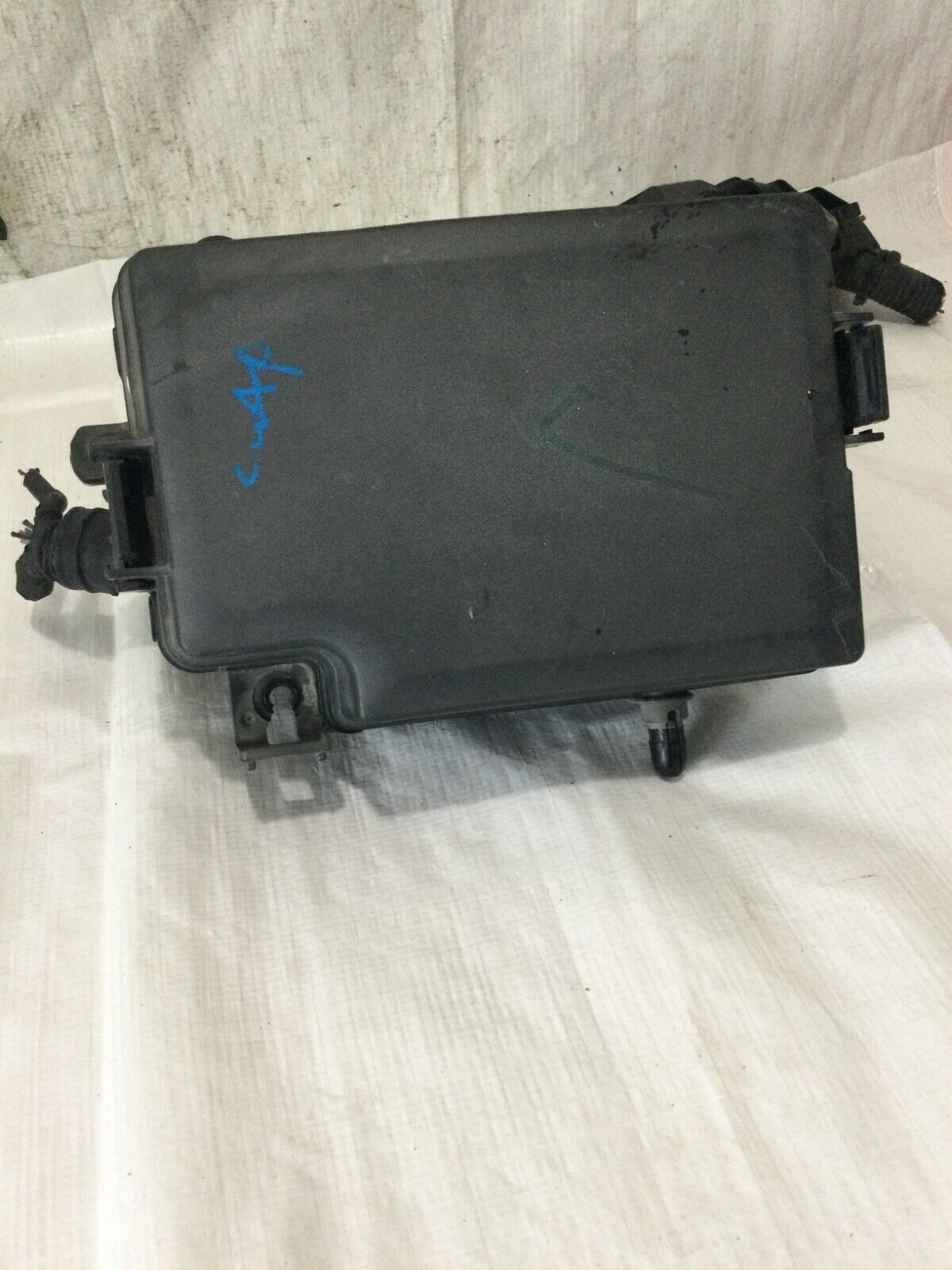 2017-2018 Hyundai Elantra Fusebox Fuse Box Relay Module 91203 F2260 OEM