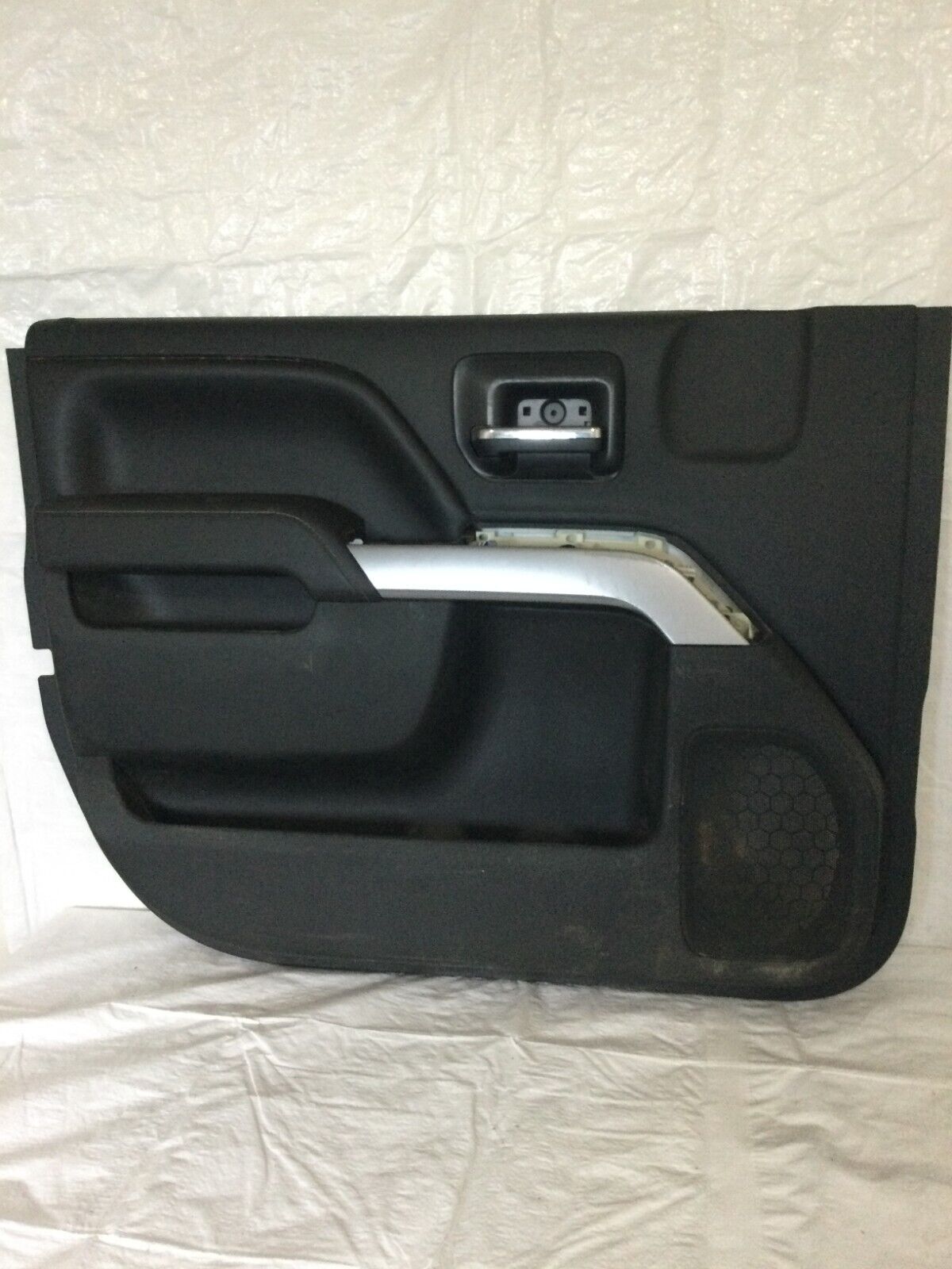 2018 Chevrolet Silverado 1500 Crew Cab Front Left Driver Door Trim Panel OEM LH