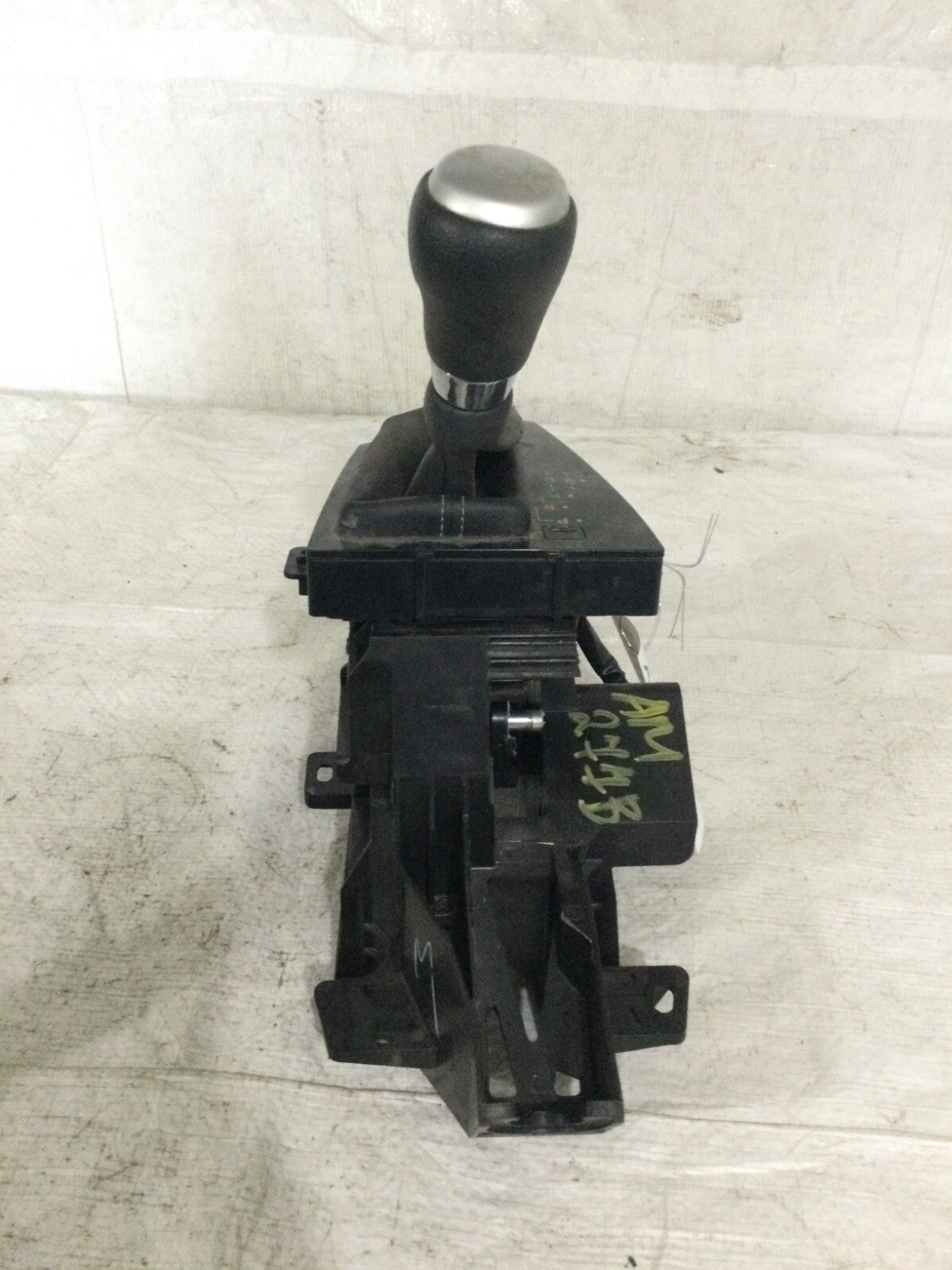 2017 Toyota Corolla Automatic Transmission Shift Gear Shifter Assembly Floor OEM