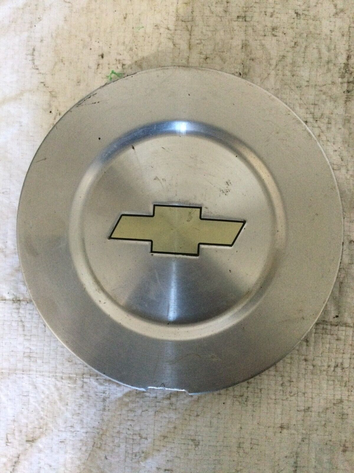 2004-2009 Chevy Trailblazer Wheel Center Cap 9595108 OEM