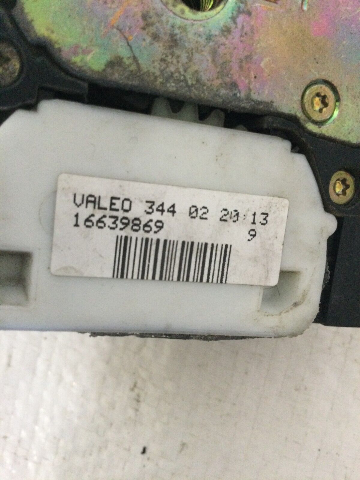 2003-2006 Cadillac Escalade Rear Left Door Lock Latch Actuator OEM