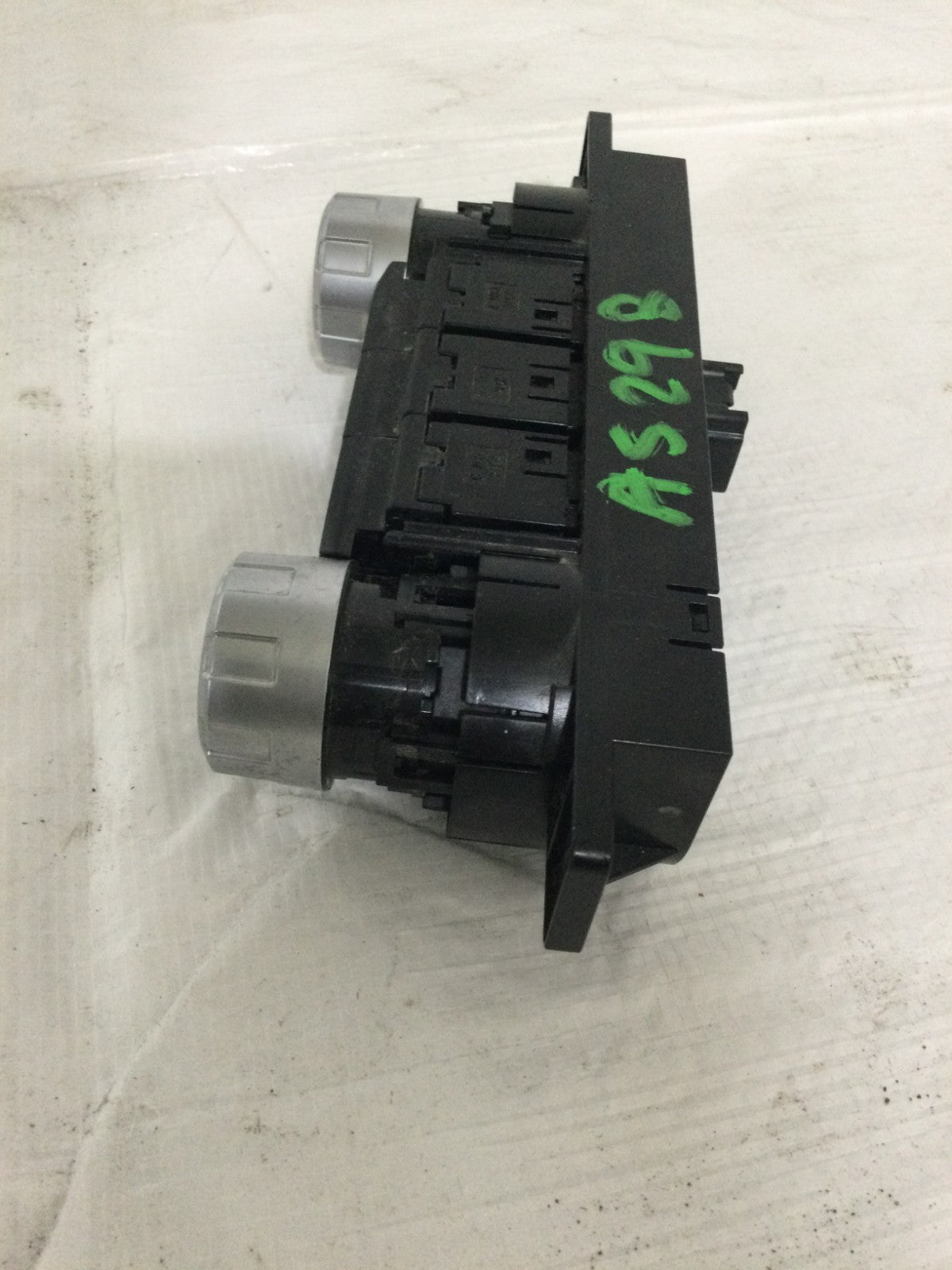 2023 Ford F-150 Radio Control Panel OEM NL3T-18K8110-AAW