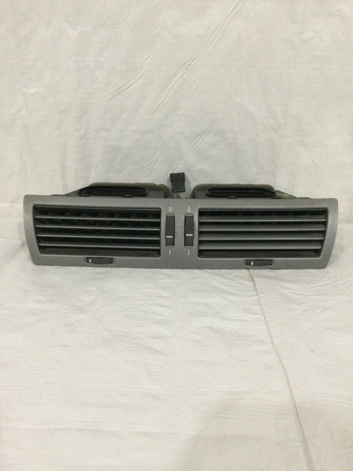 2006 BMW E65 750LI Center Dash Air Vent Grille Grill OEM 6943007