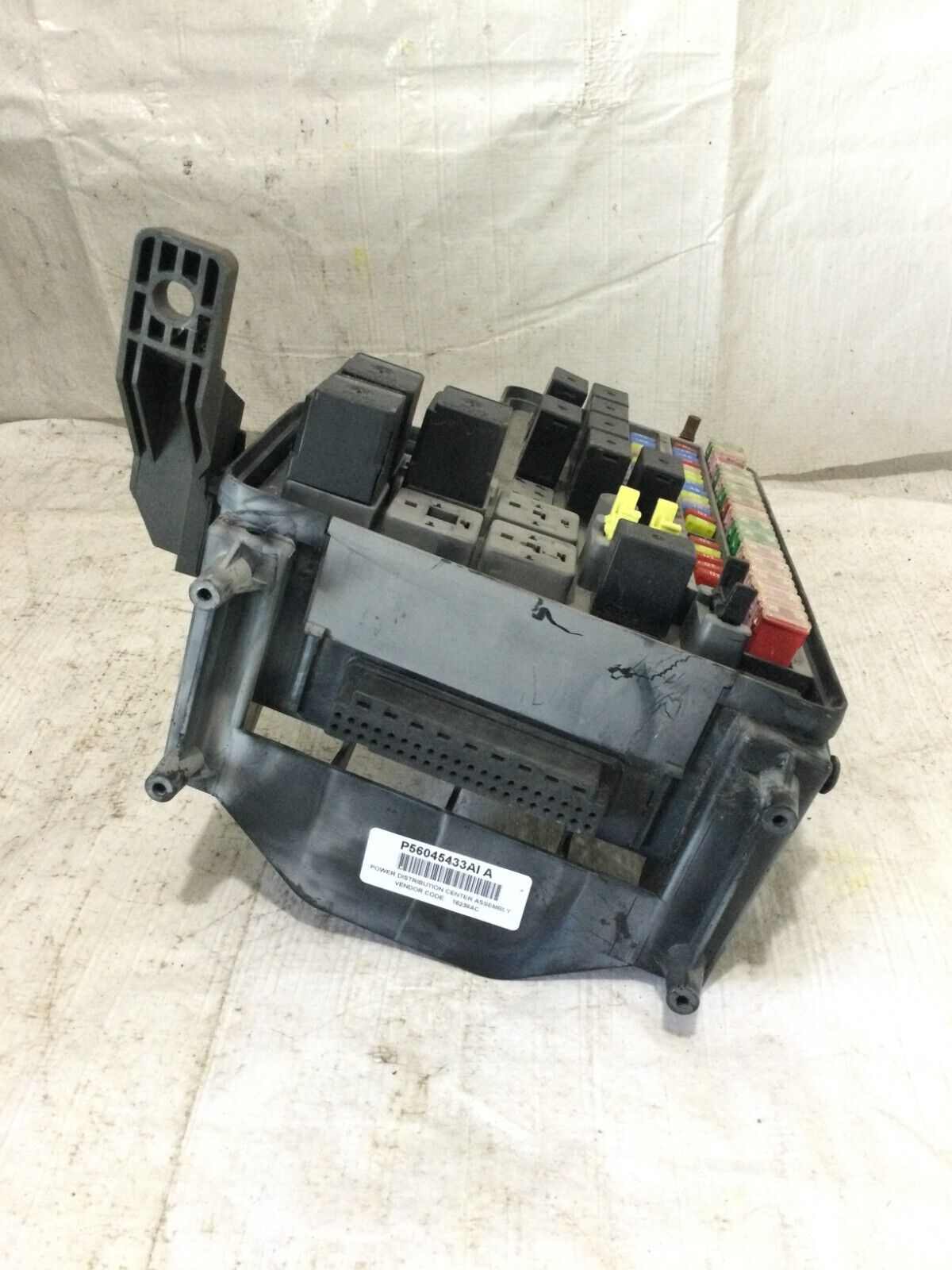 2003 Dodge Ram 2500 Diesel  Engine Fuse Box Relay 56045433AI OEM