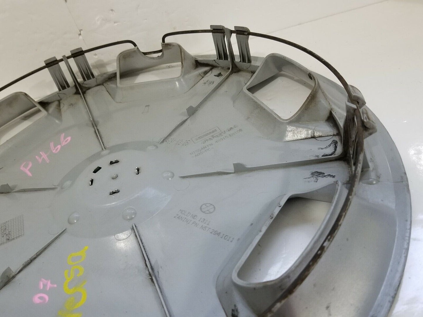 2007-2009 Nissan Versa 15" Wheel Cover Hubcap 40315-EN10B OEM
