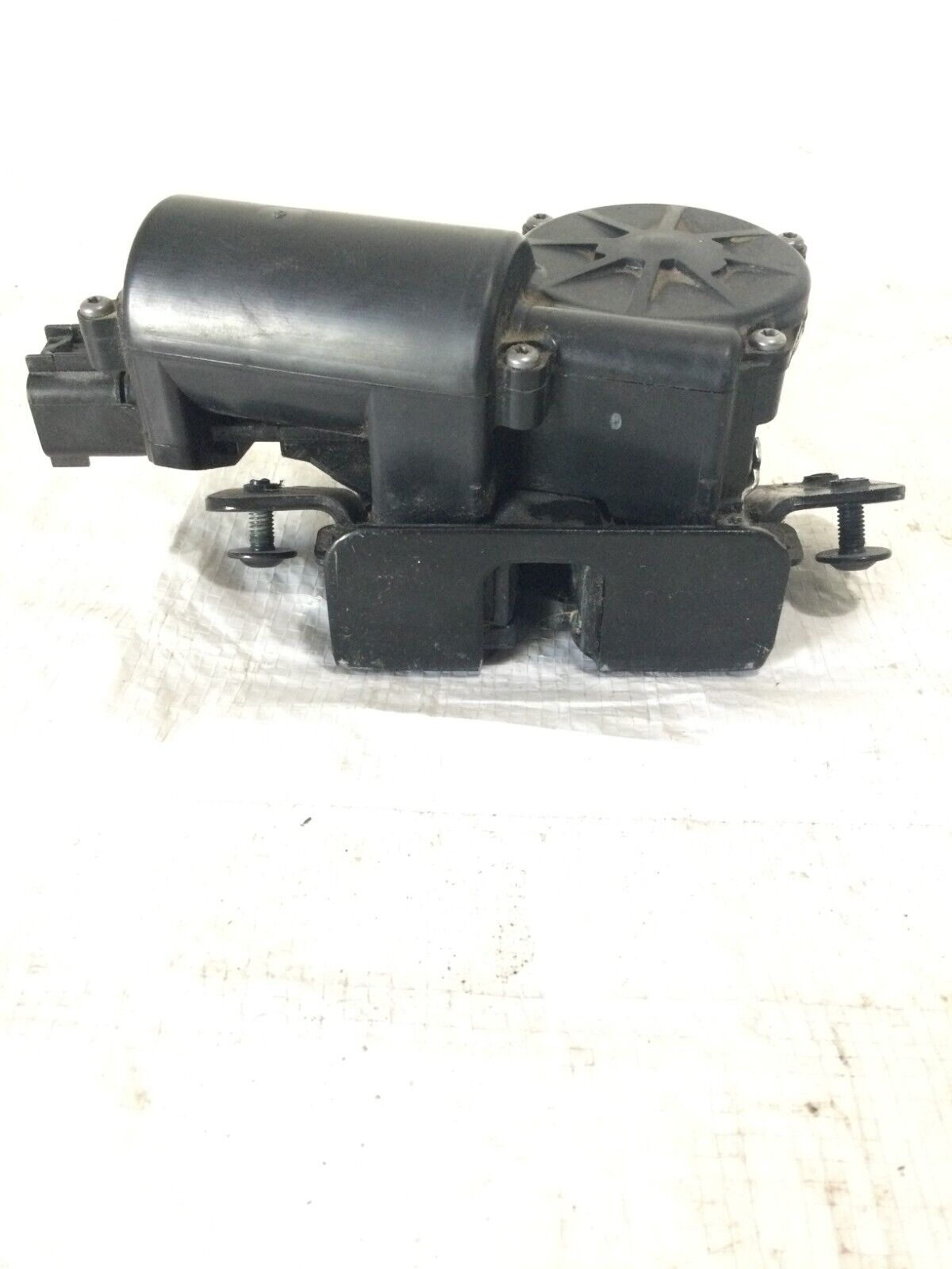 2017 GMC Terrain Hatch Liftgate Lock Latch Actuator OEM