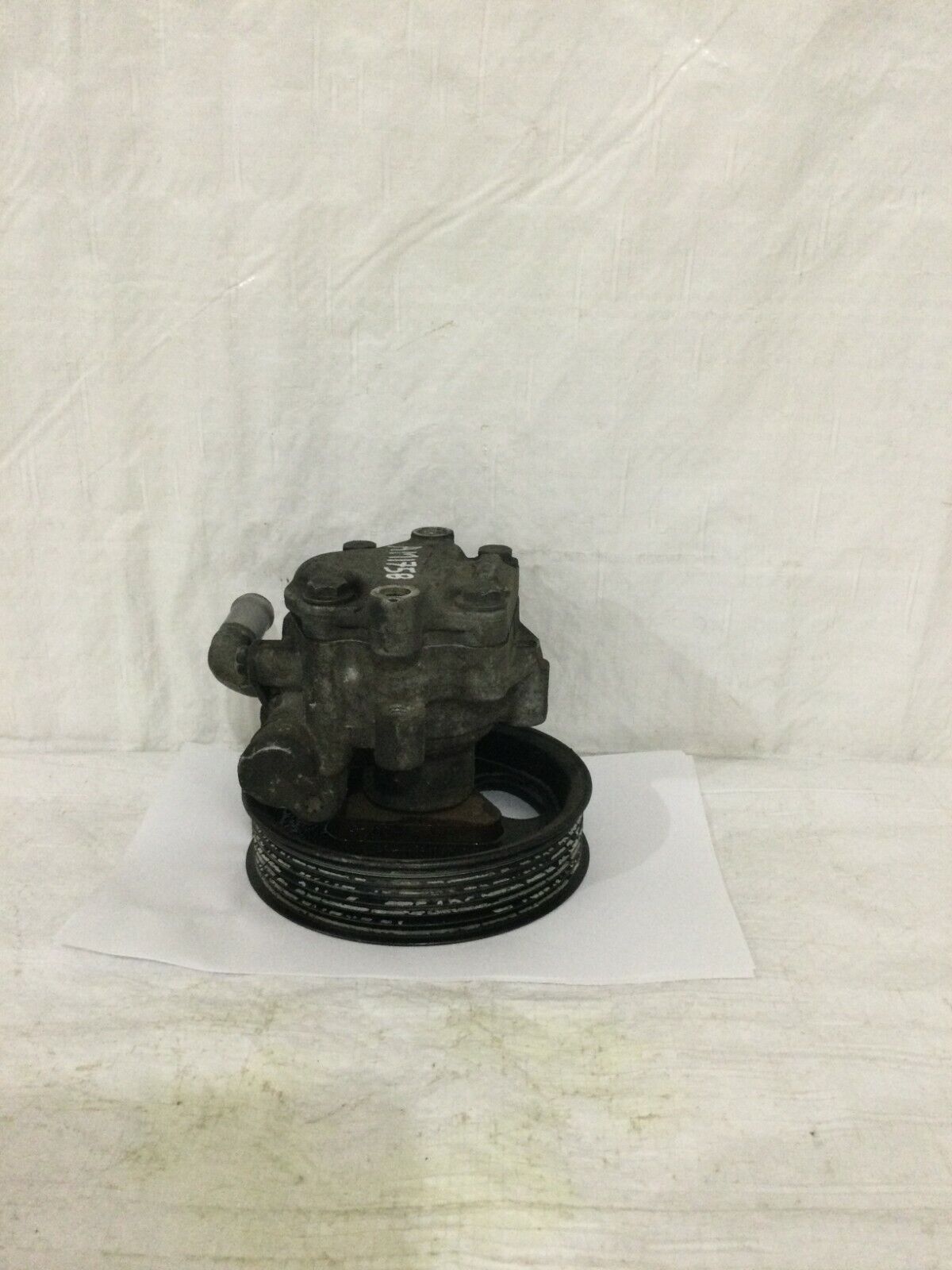 2007 Volkswagen Touarag Power Steering Pump OEM 3.6L 070145256E