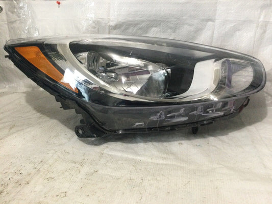 2013  Hyundai Accent Right Passenger Side Headlight Assembly OEM