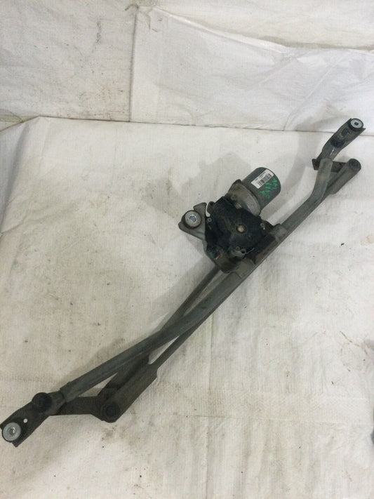 2007 GMC Yukon Front Windshield Wiper Motor W/ Linkage OEM