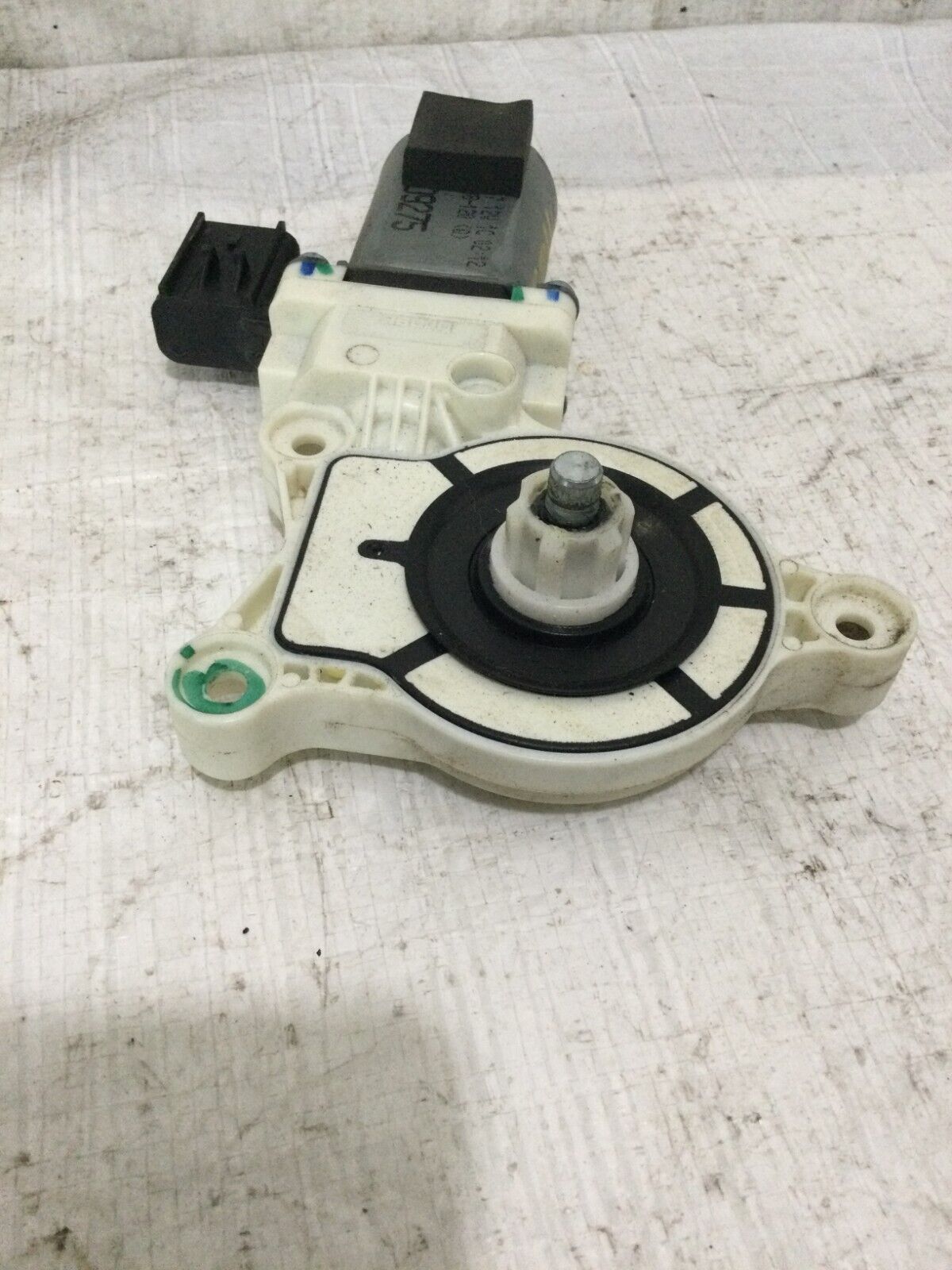 2018 RAM 1500 Front  Right side Door Power Window Motor OEM