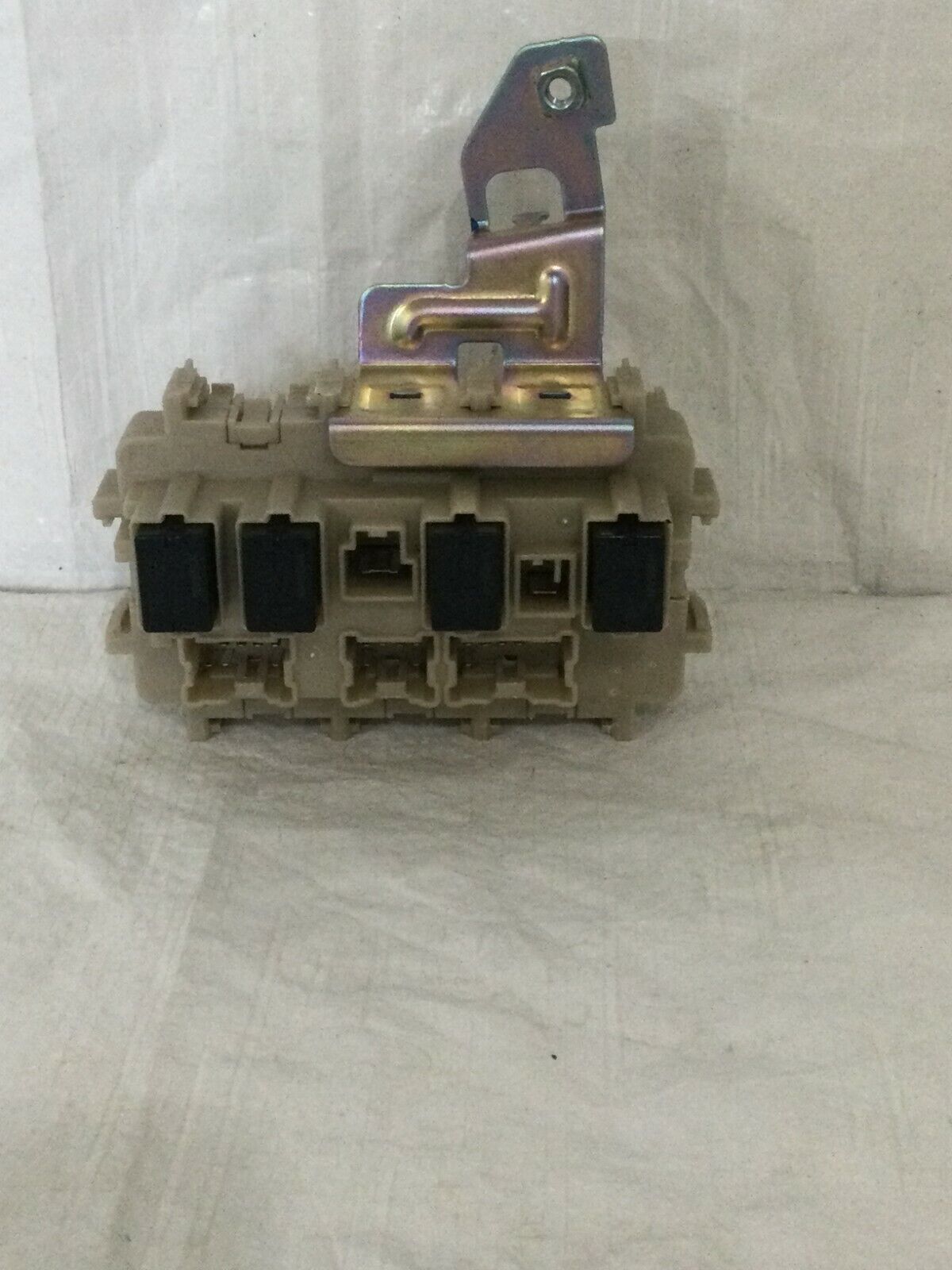 2019 Nissan Rogue Cabin Fuse Box OEM