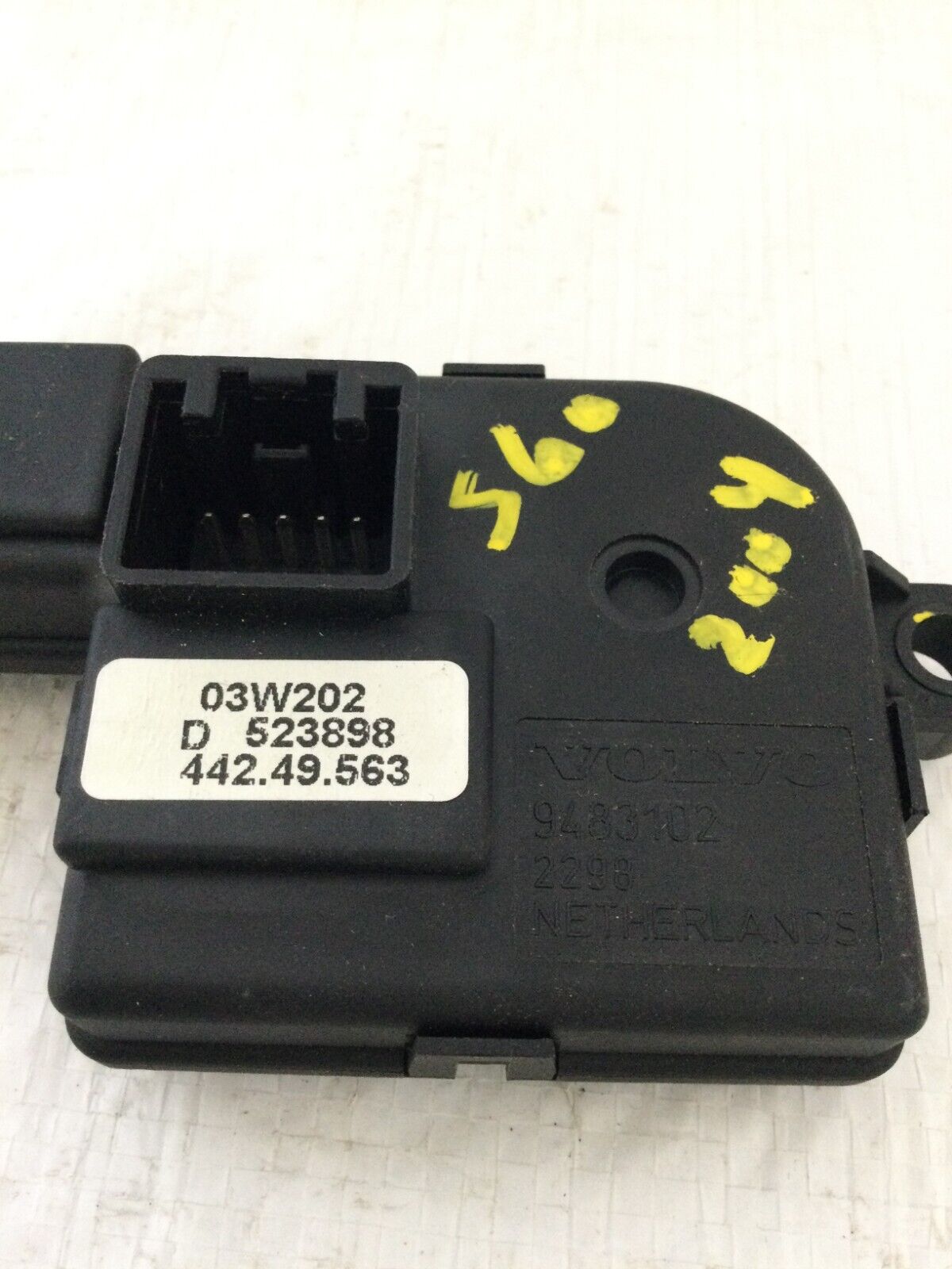 2004 Volvo S60 Moon Roof / Sun Roof Module 9483102 OEM