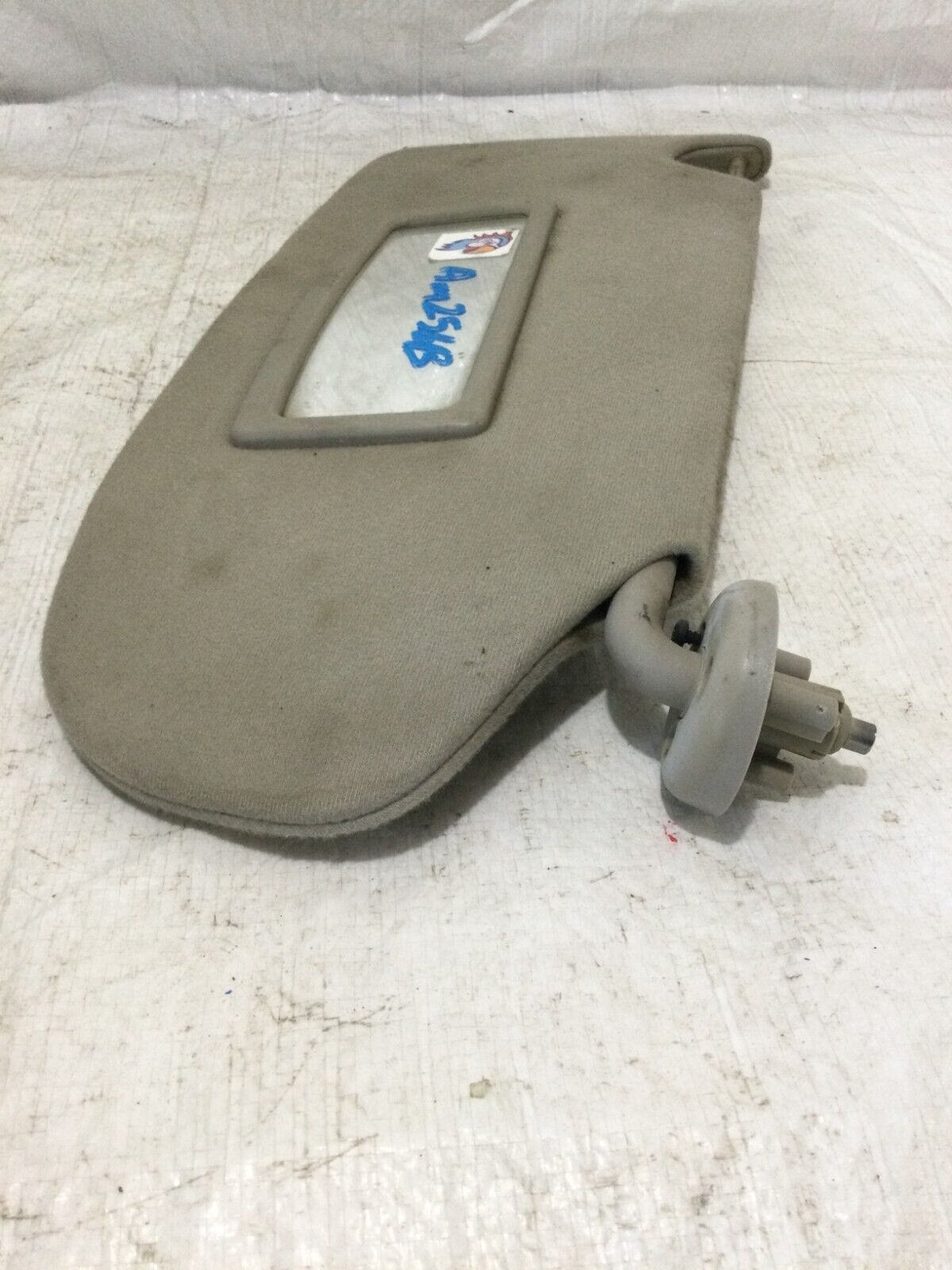 2005 Dodge Ram 1500 Right Passenger  Side Sun Visor Quad Cab OEM