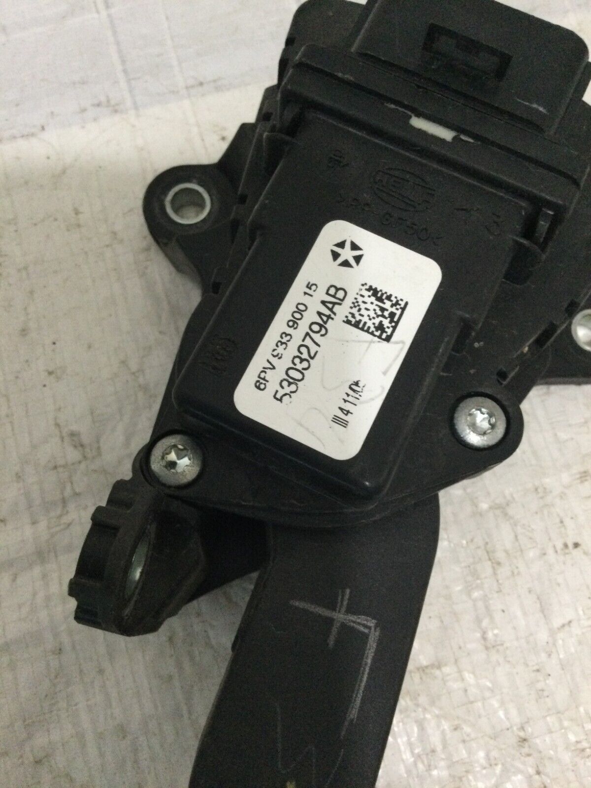 2005-2006 Dodge Ram 1500 Accelerator Gas Pedal Sensor OEM 53032794AB