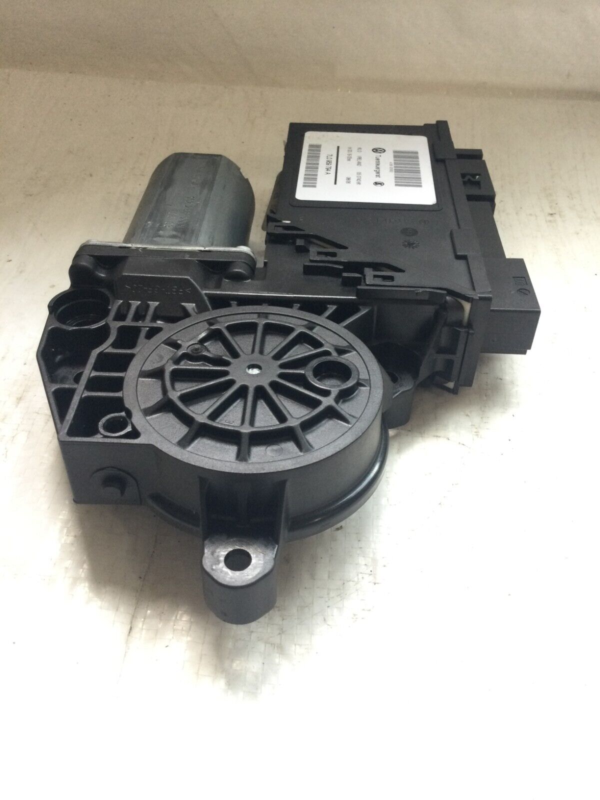 2007 Volkswagen Touareg Door Window Regulator Motor Rear Right 7L0959794A OEM