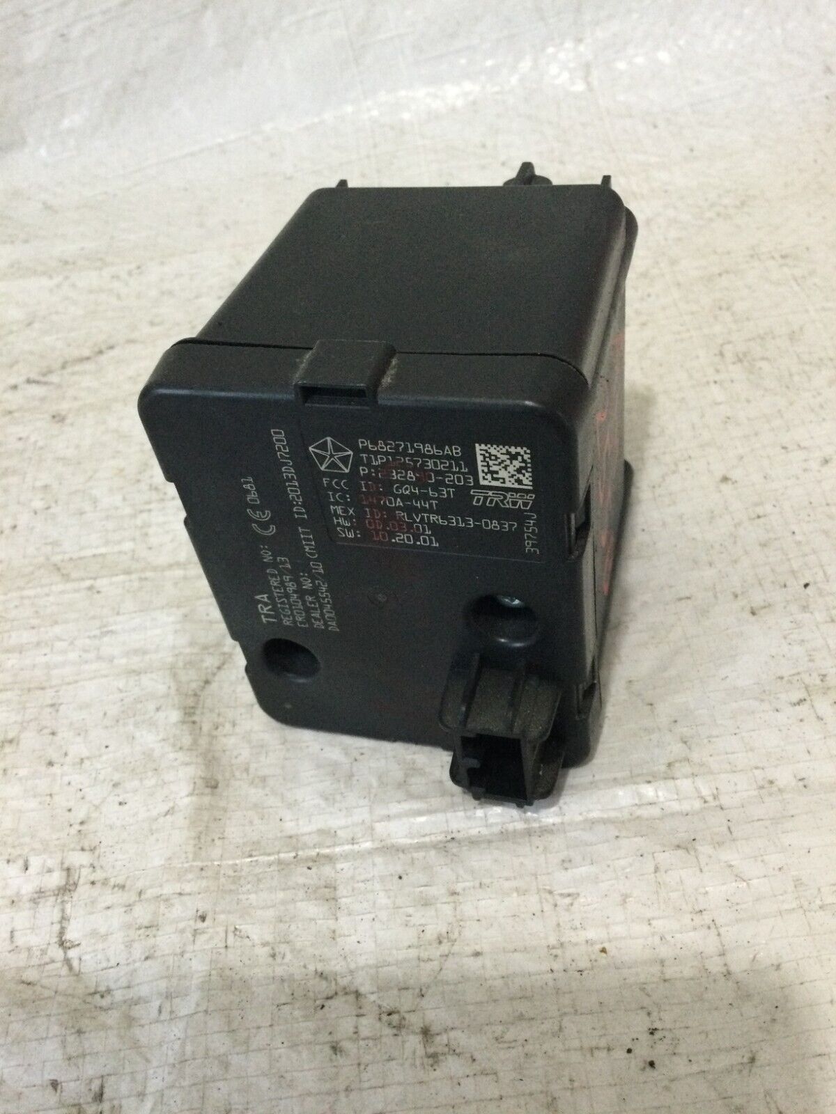 2018 Dodge Ram 1500 Igntion Node Module W/O Key 68271986AB OEM
