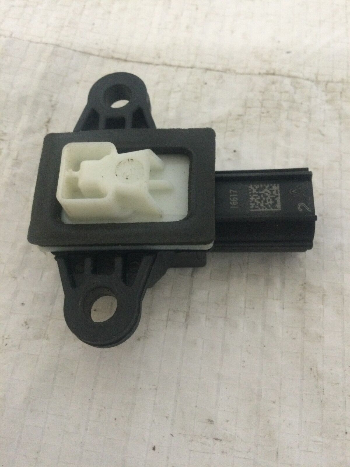 2017 Ford Explorer Left SRS Sensor OEM