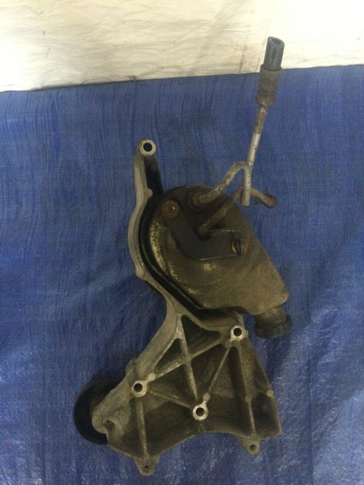 2007-2008 Chevrolet Avalanche Power Steering Pump OEM 15909824