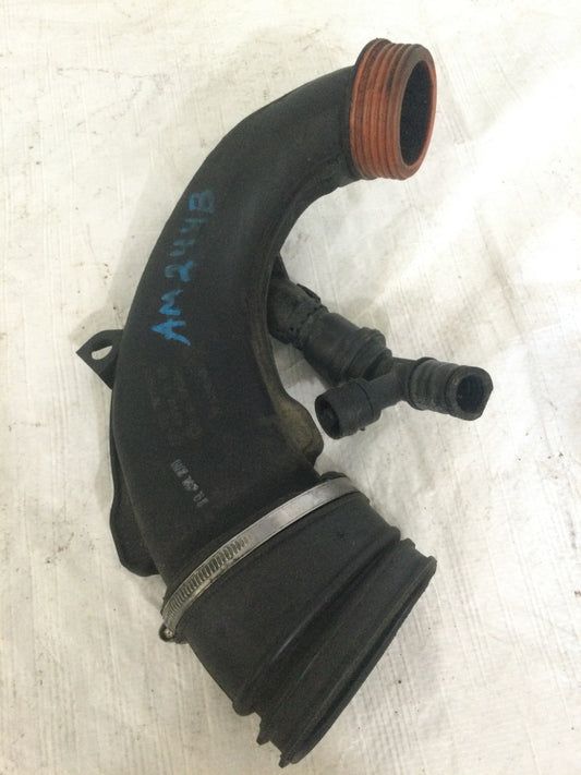 2011 BMW X5 4.4L Right Air Intake Hose OEM 1371757745