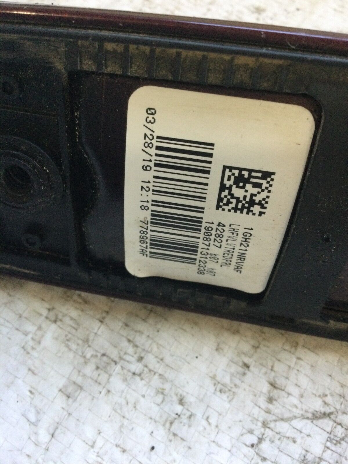 2019 Ram 1500 Front Left Exterior Door Handle 1GH21NRVAF OEM