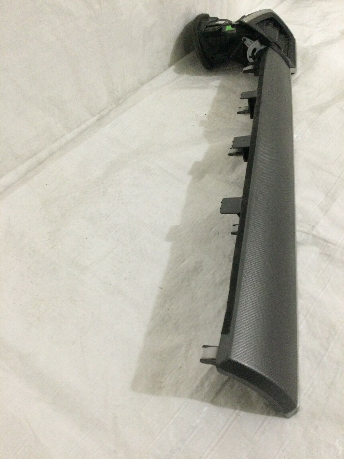 2017 Honda Civic Front Right Passenger Dash Trim W/ Air Vent OEM 77270-TBA