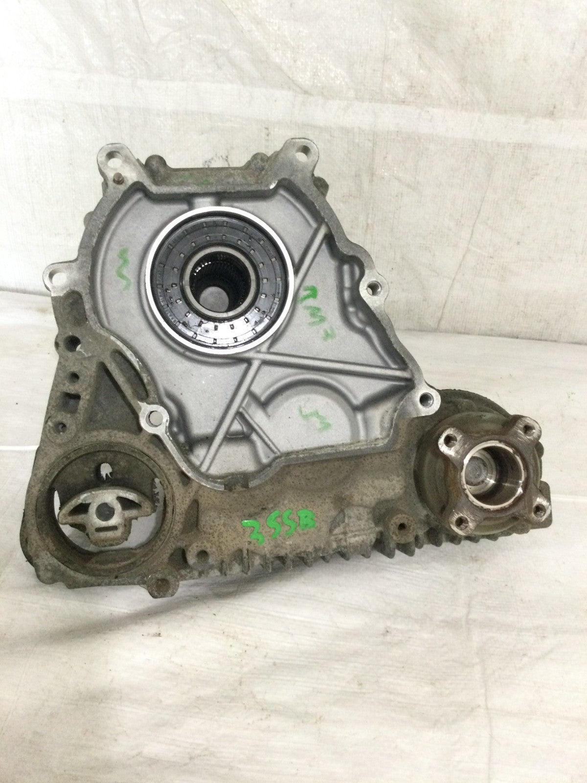 2012 BMW X1 2.0L Transfer Case OEM