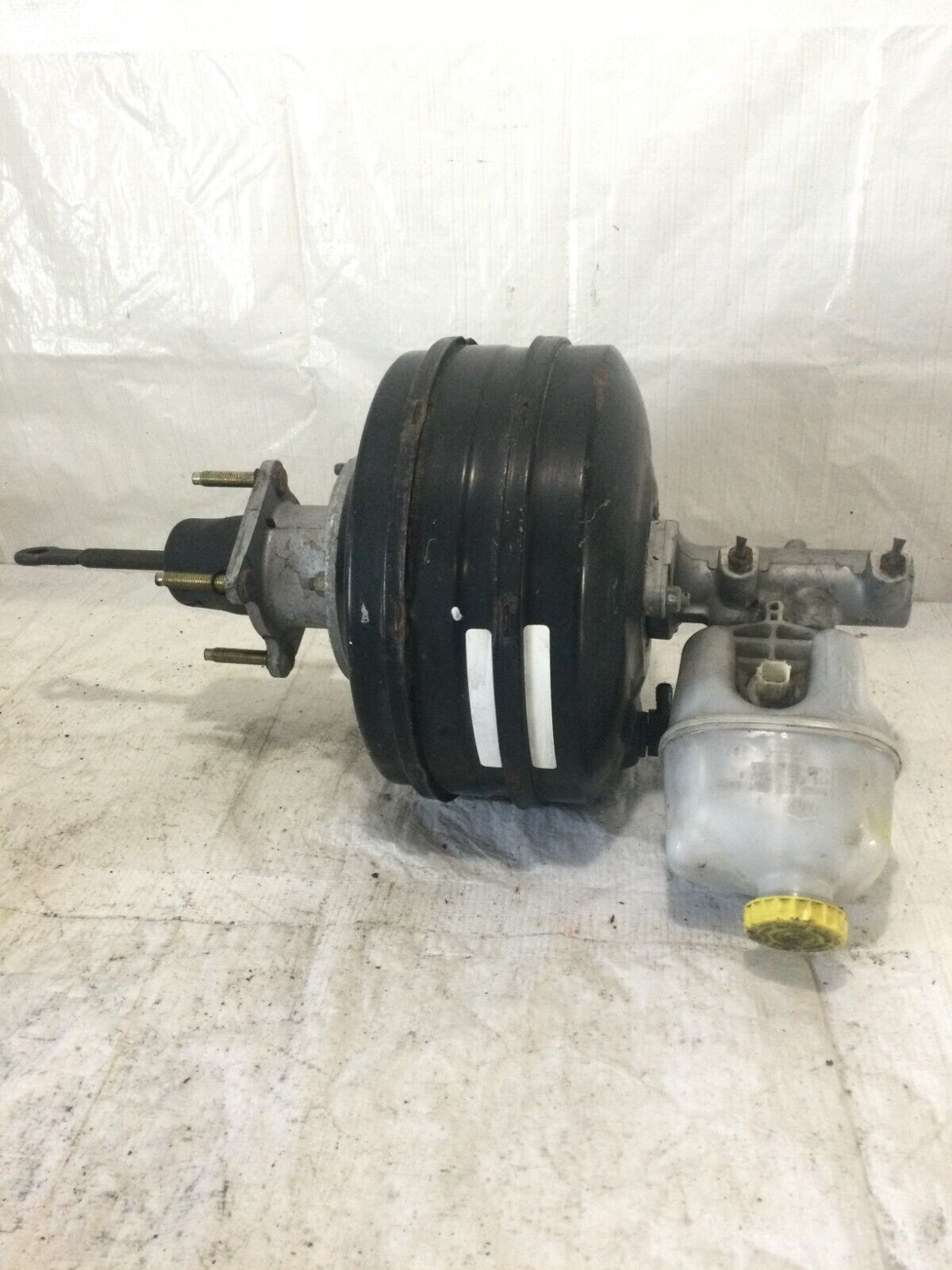 2004 Dodge Ram 1500 Power Brake Booster W/ Reservoir OEM