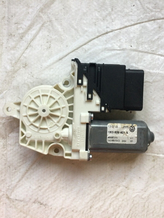 2006 Volkswagen Jetta Rear Left Power Window Motor OEM 1K5839401A