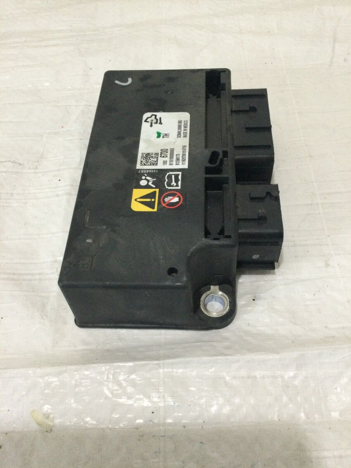2018 2019 2020 Buick Regal Sportback SRS Restraint Control Module OEM 13526700