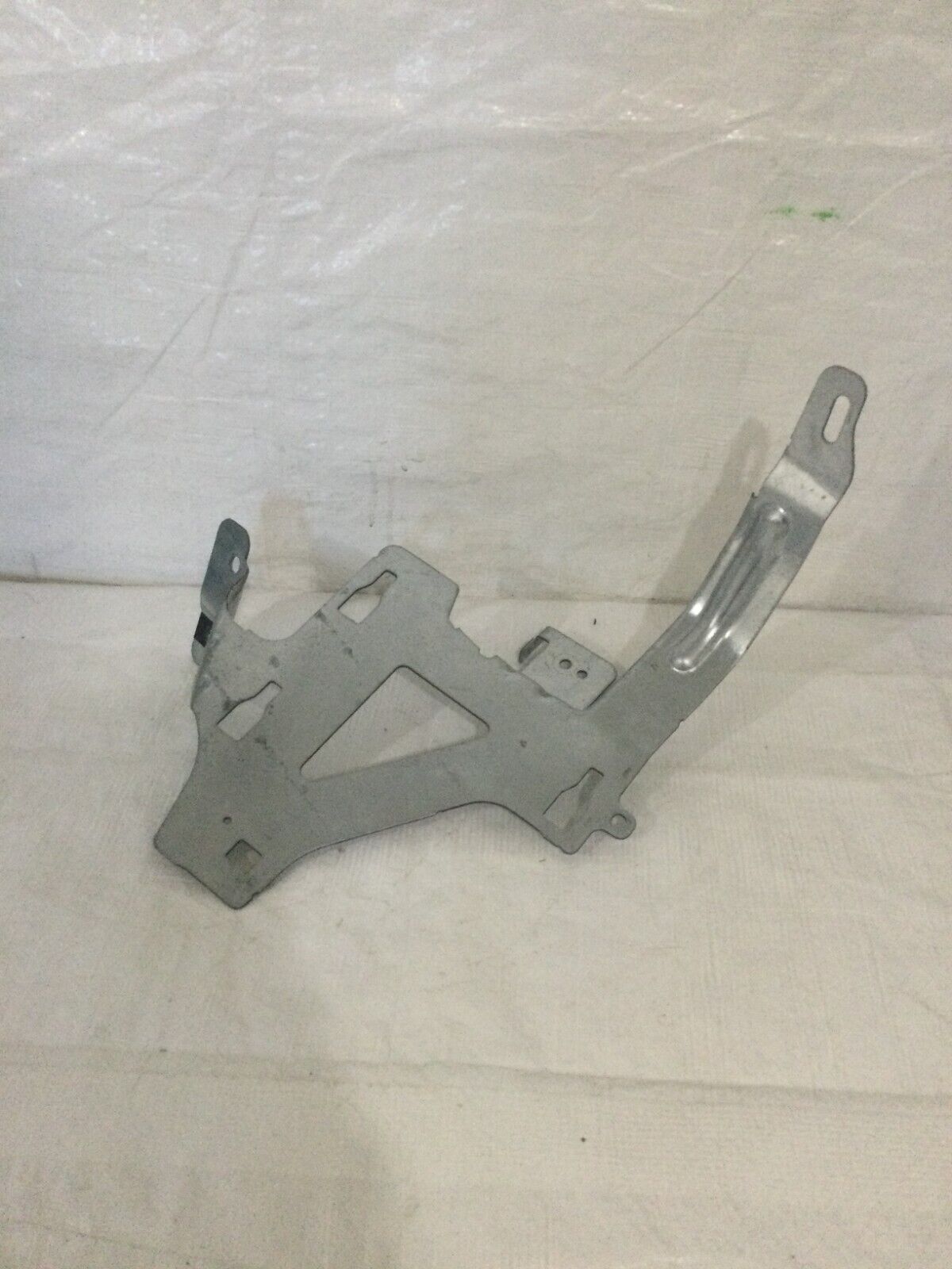 2019 Ford Taurus Dash Fuse Box Bracket OEM