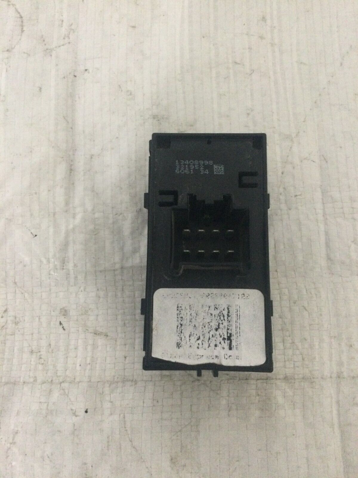 2016-2019 Chevrolet Cruze Front Left Driver Window Switch OEM 13408998