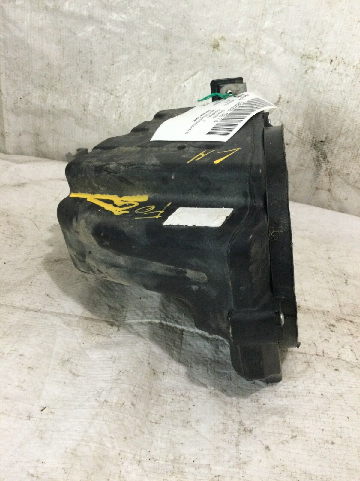 2017 Jeep Wrangler  Subwoofer Left side  Dash 0054AC OEM