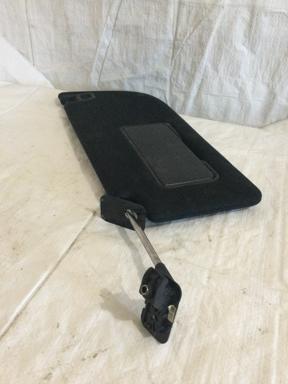 2018 Ford F150 F-150 5.0L Left Side Sun Visor OEM BU5A-19G346-AB