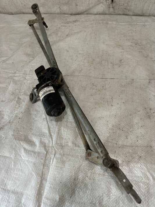 2010 Dodge Ram 2500 Front Wiper  Motor w/ Linkage Assembly OEM