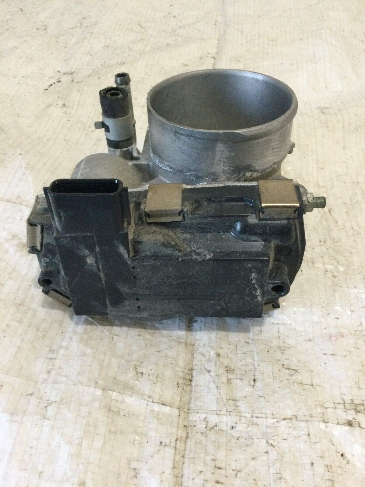 2017 Infiniti Q50 Throttle Body Valve Assembly OEM