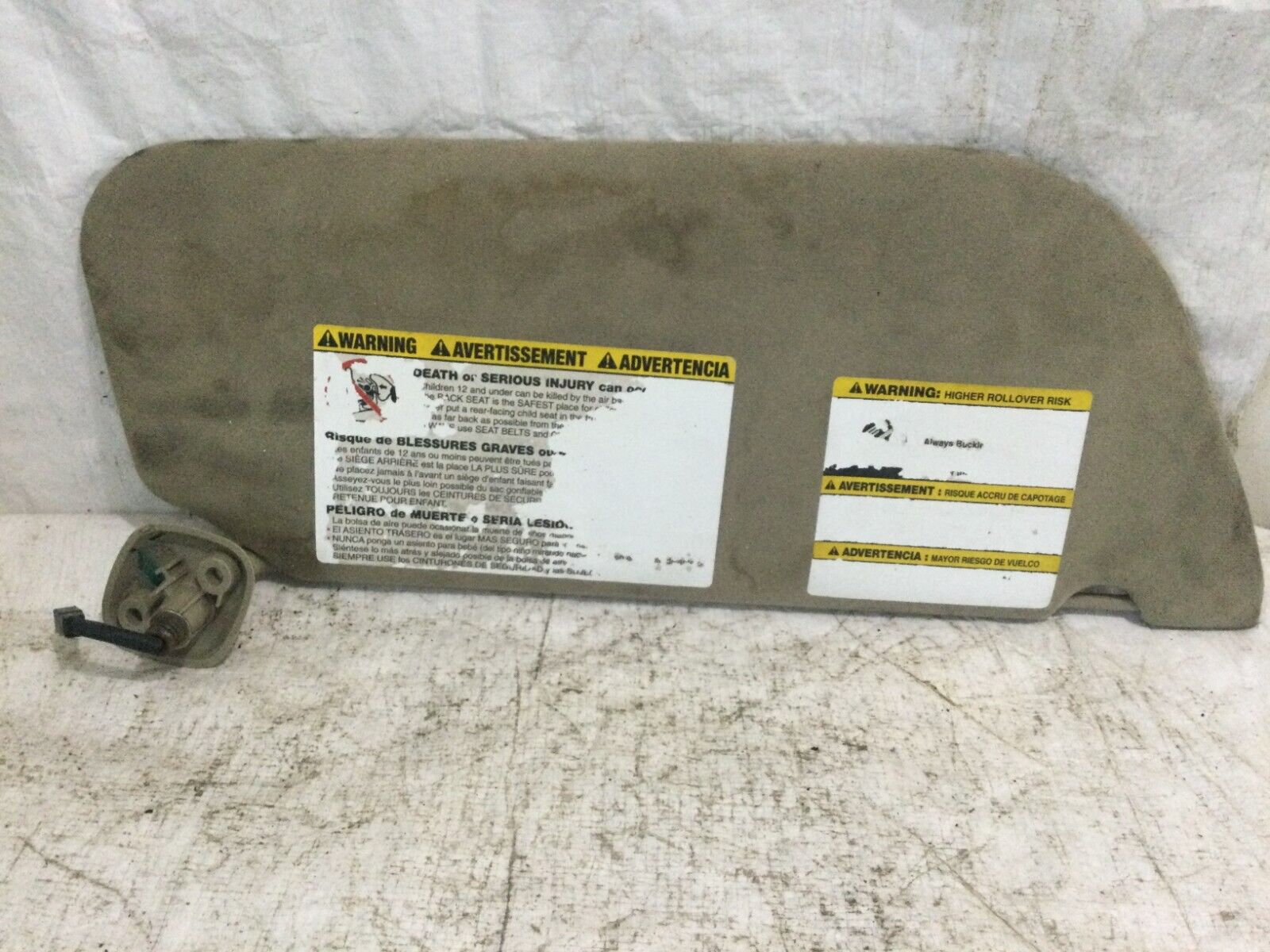 2006 Ford F-350SD Illuminated Sun Visor Left Driver Side OEM LH