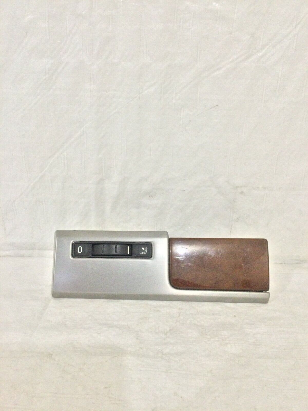 2007 Volkswagen Touareg Dash Trim W/ Upper Vent Switch OEM