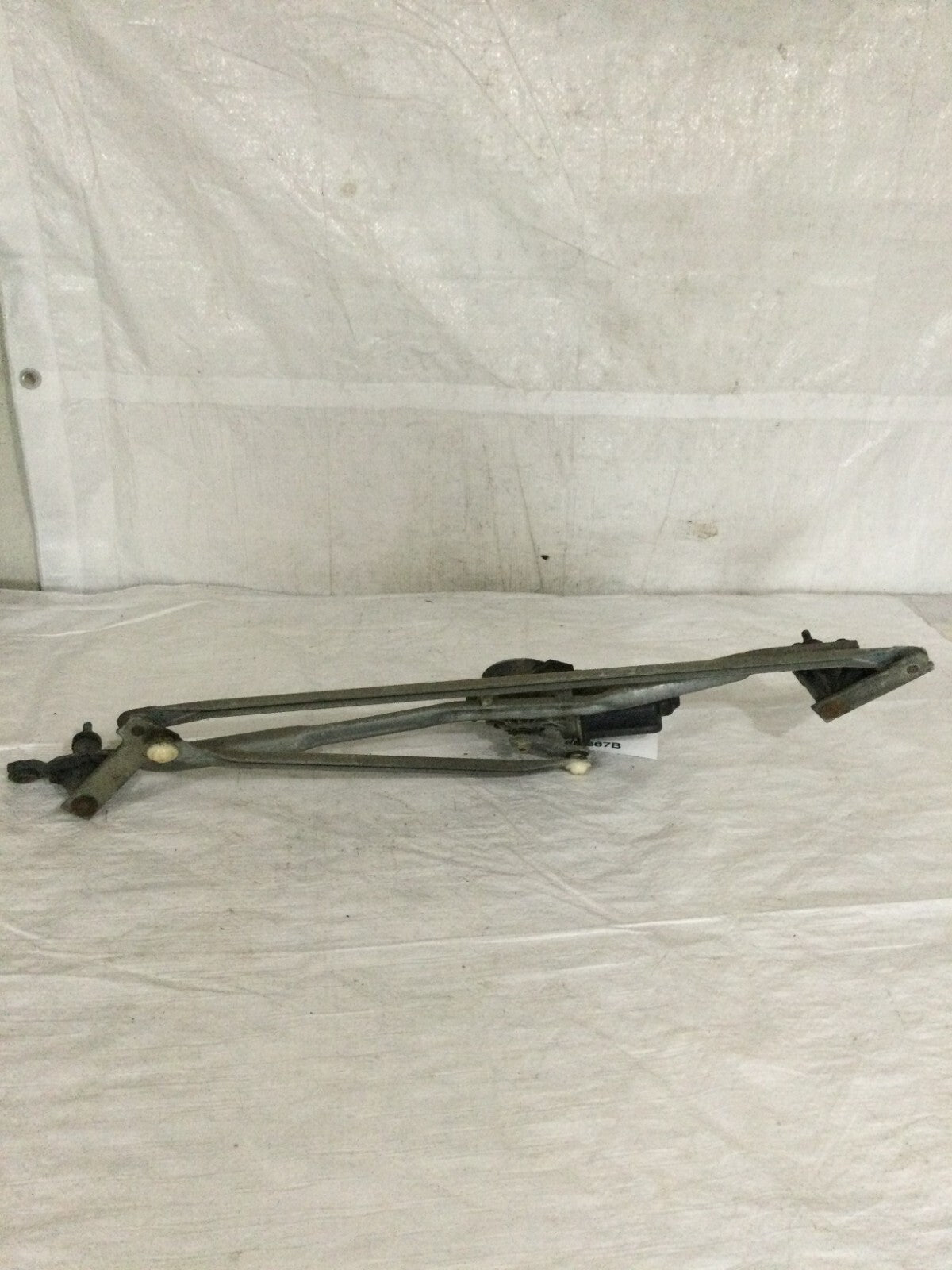 2001 Chevrolet Silverado 2500 Windshield Wiper Motor With Linkage OEM