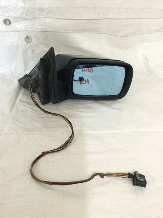 2003 BMW 325I Right Passenger Side Door Mirror OEM 0117352