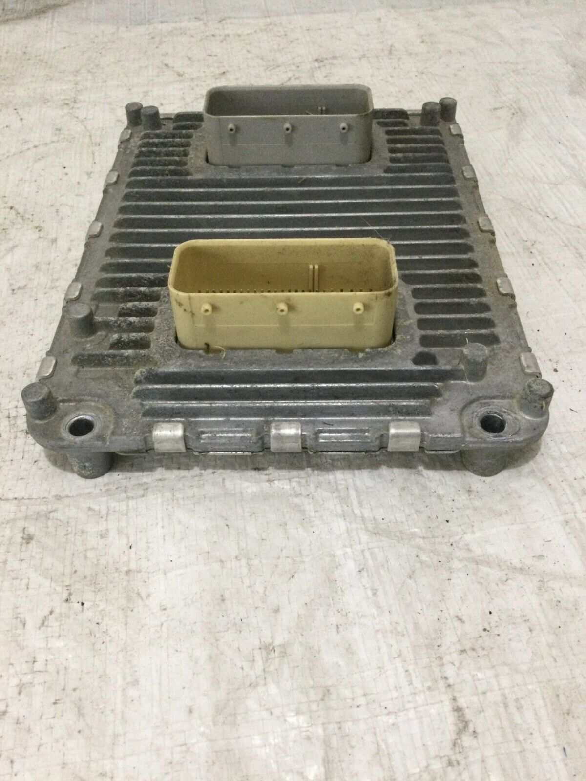 2018 RAM 1500  Engine Control Module ECM P68243305AB OEM