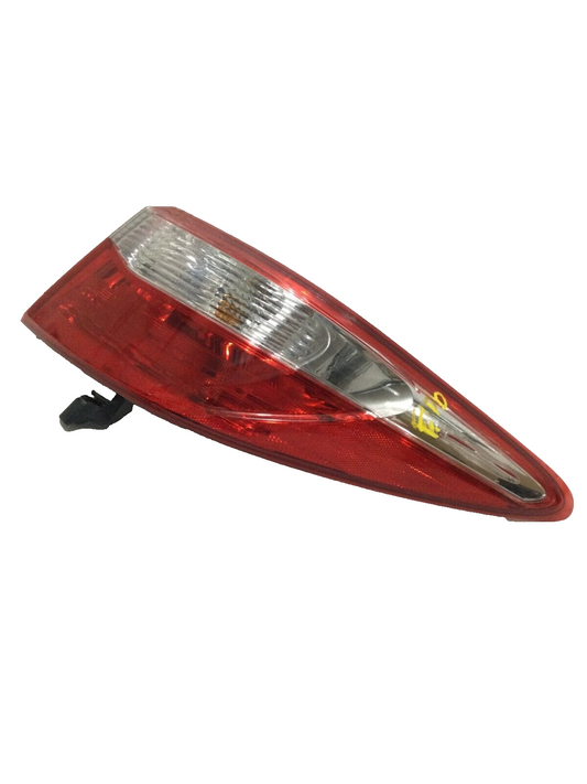 2016-2017 Toyota Camry Quarte Mounted Right Passenger Side Tail Light OEM