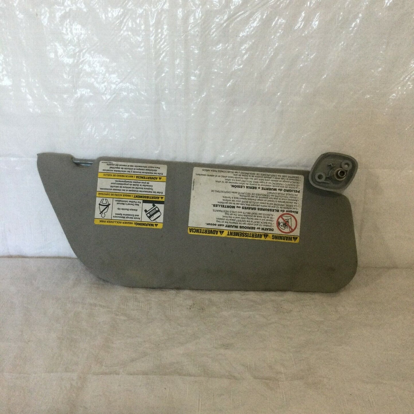 2005 Ford F-350SD Left Driver Side Sun Visor OEM 6.0L Diesel LH