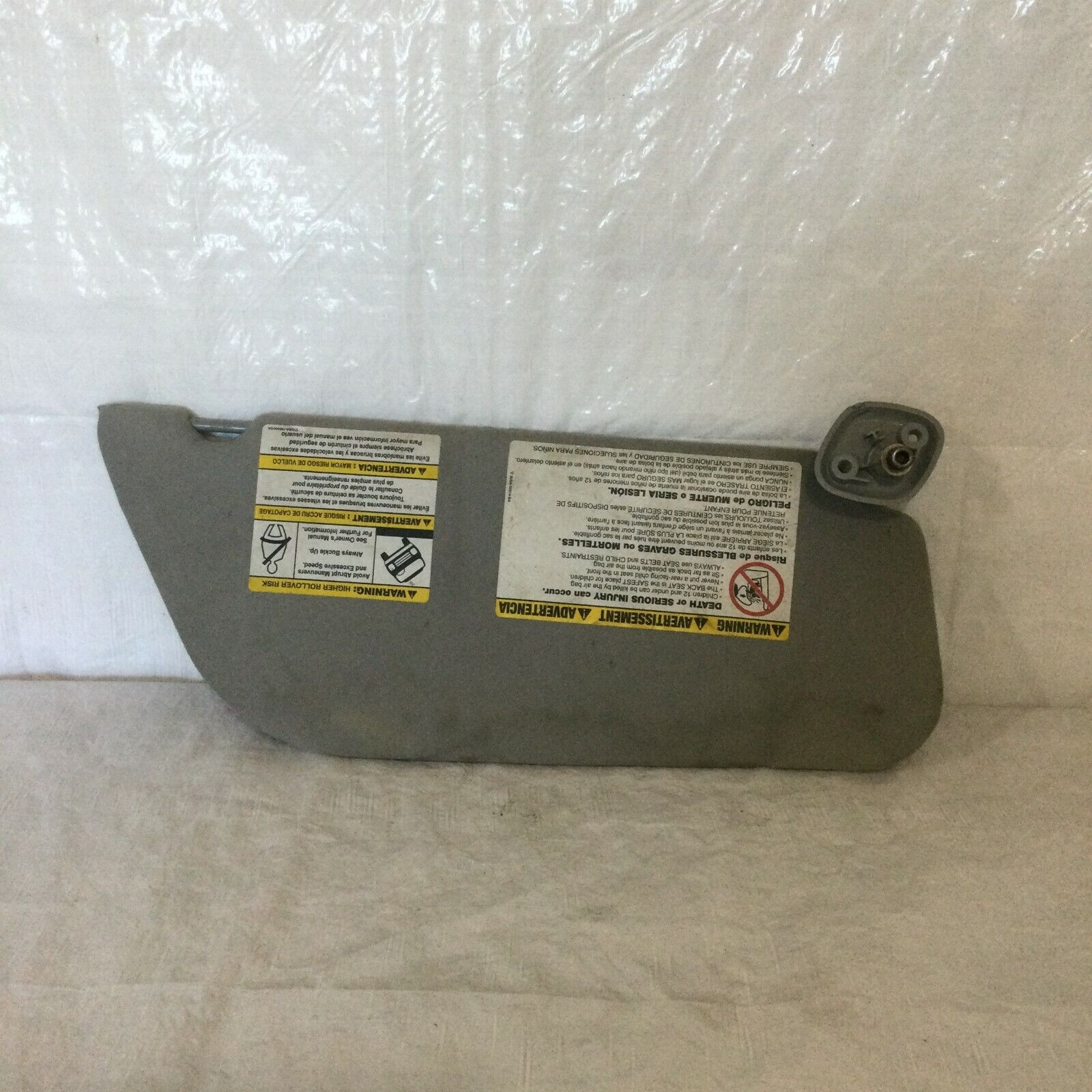 2005 Ford F-350SD Left Driver Side Sun Visor OEM 6.0L Diesel LH