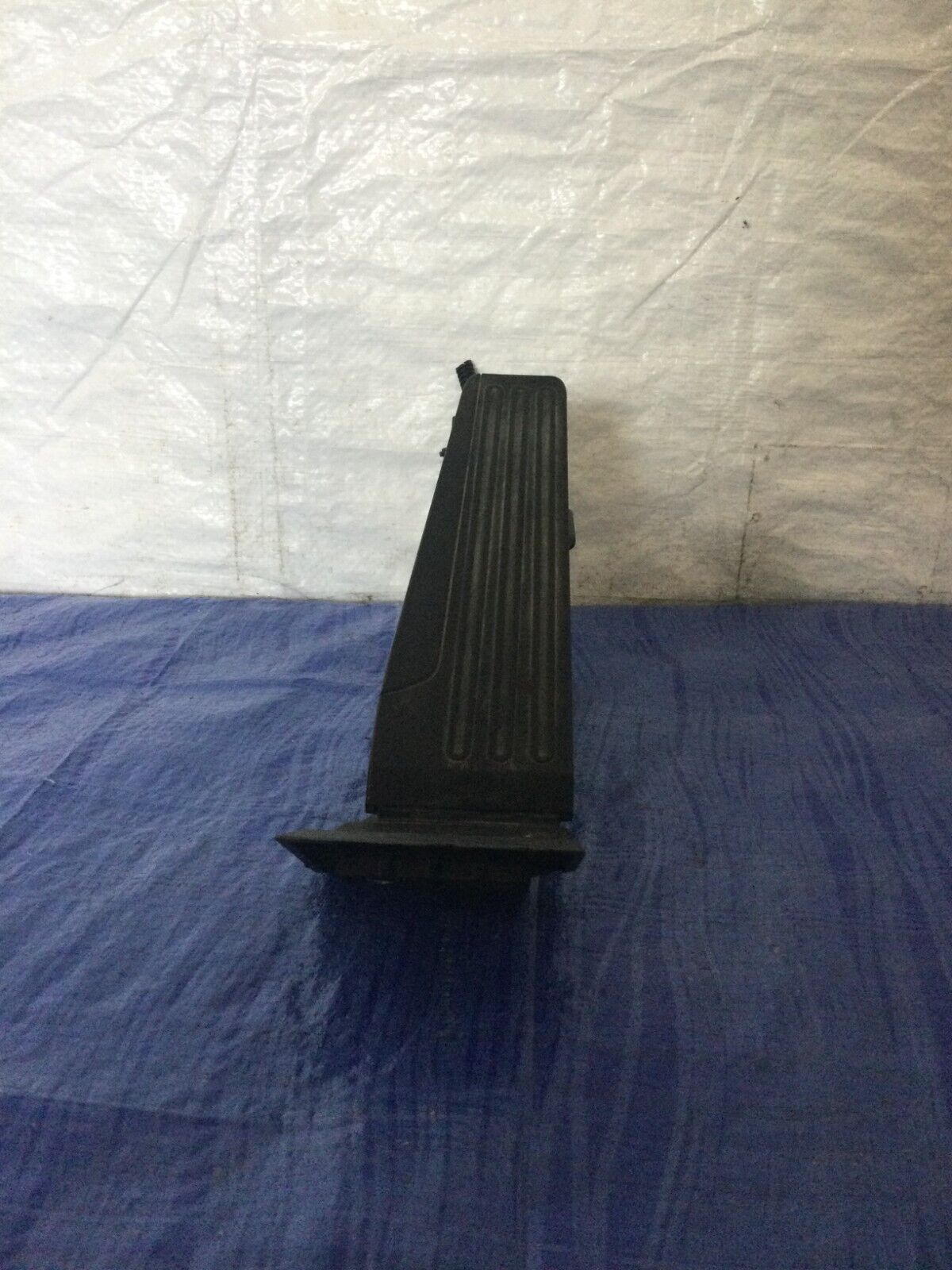 2007-2009 Infiniti G35 Sedan Accelerator Gas Pedal OEM 18002-JK60A
