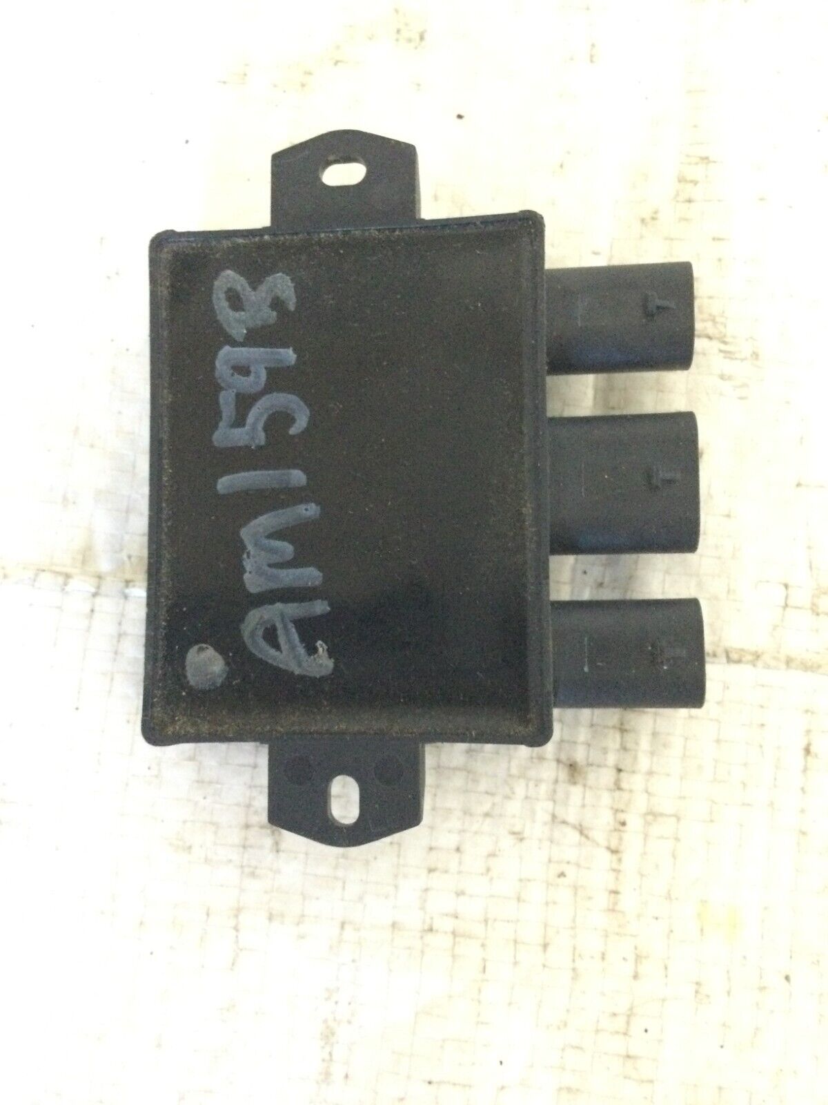 2018-2020 Nissan Rogue Tailgate Kick Motion Sensor Control Module 285T1-7FL1A OE