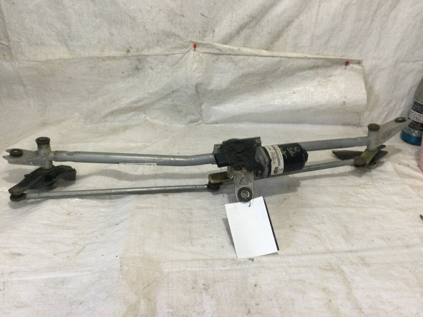 2005 Dodge  Ram 1500 2500 Windshield Wiper Linkage Assembly w/ Motor 55077098AH