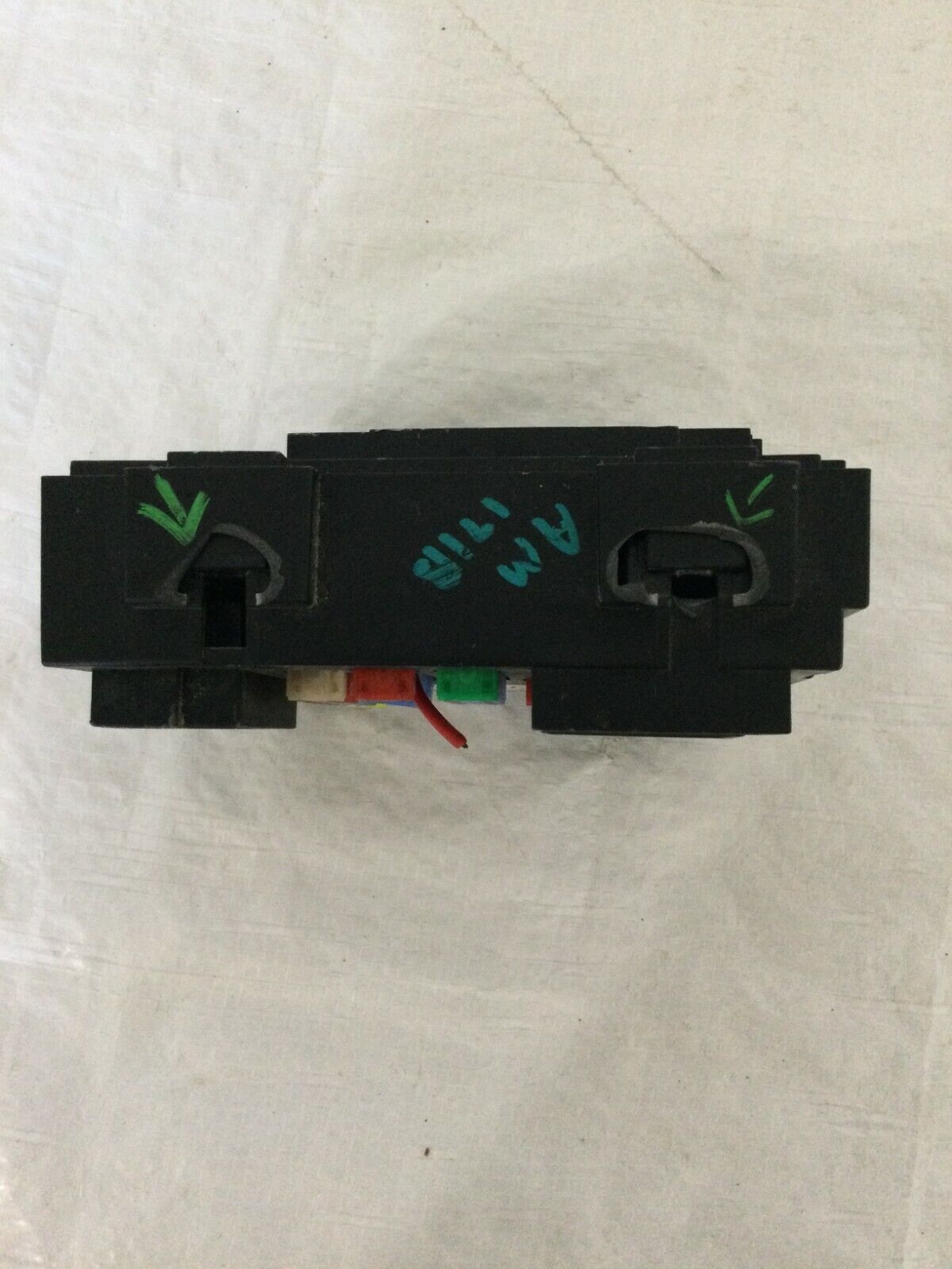 2007 GMC Yukon Cabin Fuse Box OEM 15925044