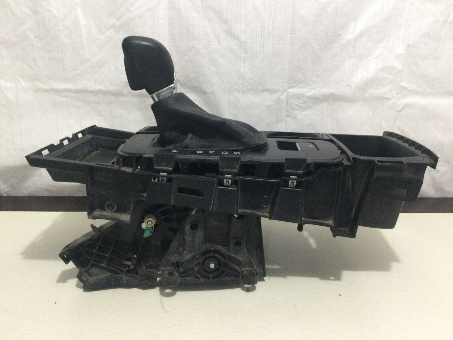 2017-2019 Ford Escape Floor Shifter Gear w/ Center Console Bezel Trim OEM
